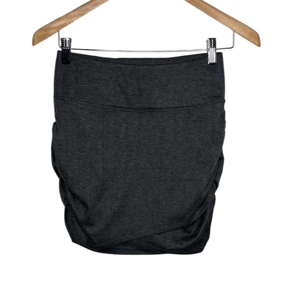 Halara Grey Ruched Sides Skort Women Size Small - Picture 6 of 6